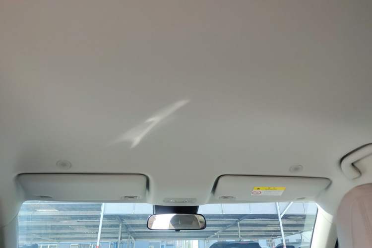 Used BYD Yuan UP 2025 Model 301KM Leading Version
