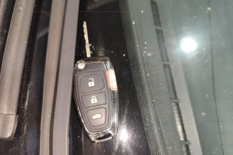 Used Ford Focus 2012 Sedan 1.6L Automatic Comfort Model