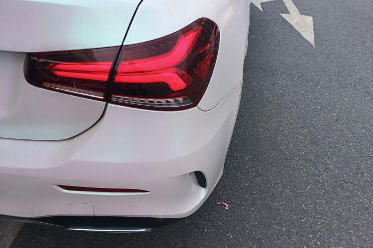 Used Mercedes-Benz A-Class 2021 A 200 L Sport Sedan Fashion Model
