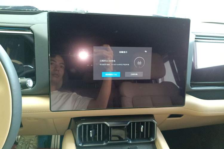 Used Formula Leopard 8 2025 Smart & Brave Flagship Edition 7 Seats
