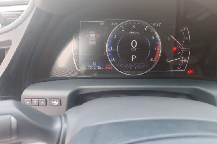 Used Lexus ES 2022 200 Excellence Edition Odometer Close Up