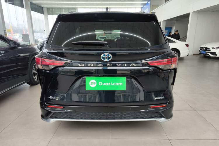 Used Toyota Granvia 2023 2.5L Hybrid Flagship VIP Edition Rear