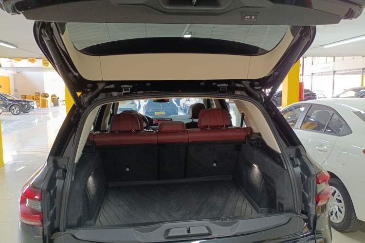 Used BMW X5 2022 Restyled xDrive 30Li Luxury Version M Sport Package