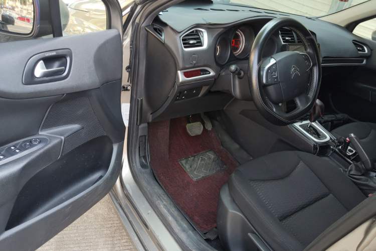 Used Citroen C4L 2014 1.8L Intelligent Drive Automatic Enjoyment Model
