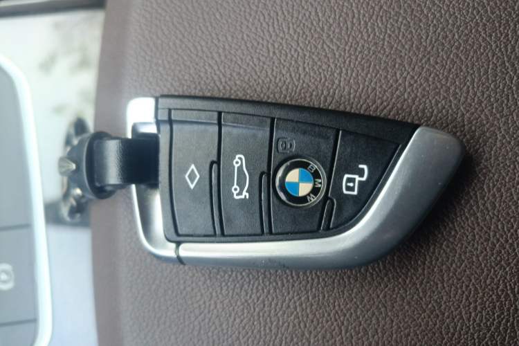 Used BMW 3 Series 2020 Facelifted 325Li xDrive M Sport Package Vehicle Key