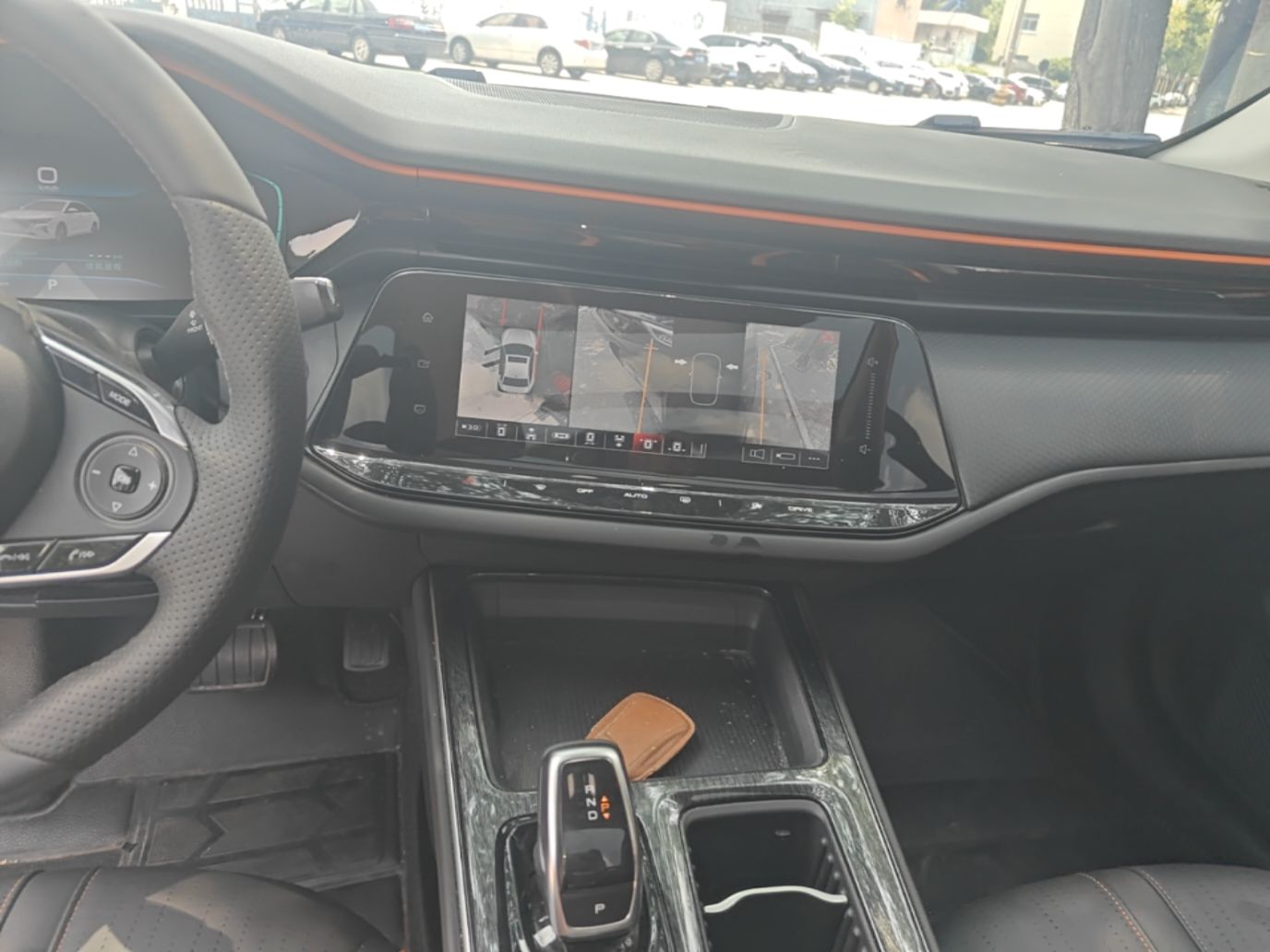 Dongfeng Aeolus Yixuan MAX 2023 1.5T Ultra-Stylish Trendsetting Dad Edition — снимка 15