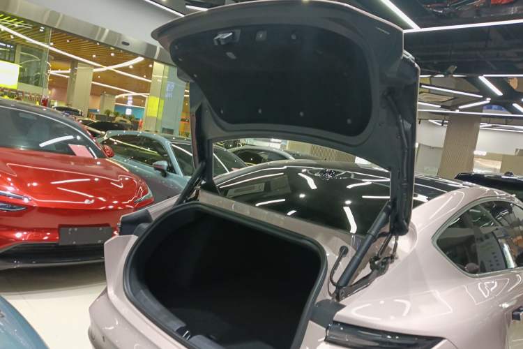 Used Nio ET5 2022 75 kWh