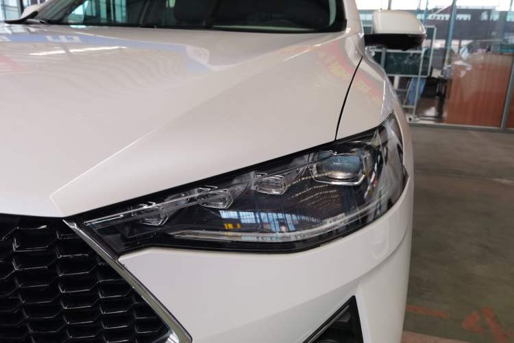 Used Haval F7 2019 1.5T Two-Wheel-Drive i-Type China VI Standard
