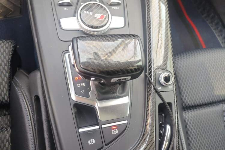 Used Audi A4L 2018 30th Anniversary Edition 45 TFSI quattro Sport model