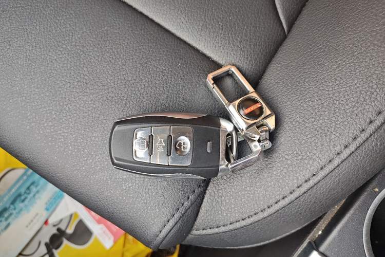 Used Haval H2 2017 Red-Label 1.5T Manual Two-Wheel-Drive Elite Model
