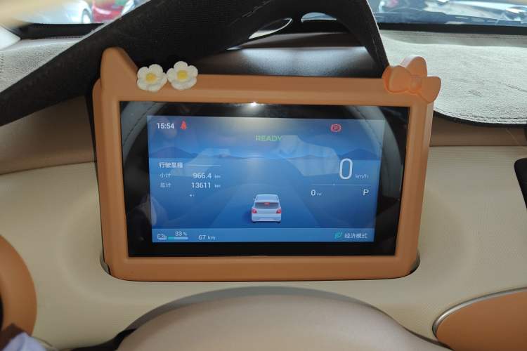 Used Wuling Hongguang MINIEV 2025 Four-Door Version Premium Edition Instrument Cluster