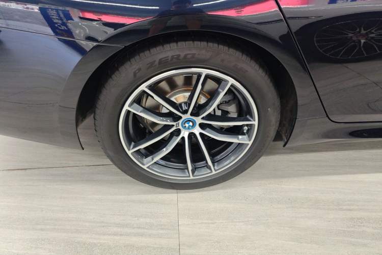 Used BMW 5 Series New Energy 2022 Second Facelift 535Le M Sport Package
