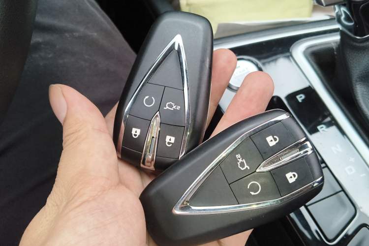 Used CHANGAN Eado 2021 PLUS 1.6L GDI CVT Luxury Model Vehicle Key