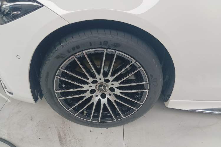 Used Mercedes-Benz C-Class 2022 C 260 L Sport Edition Left Front Wheel Hub