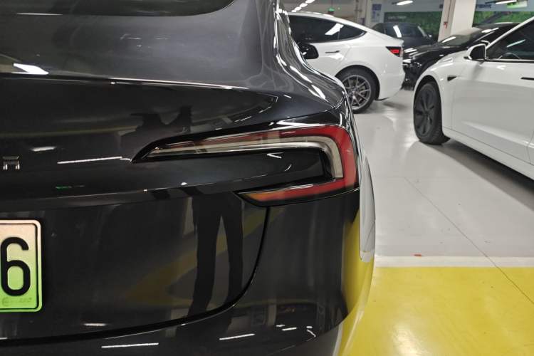 Used Tesla Model 3 2023 Long-Range All-Wheel-Drive Version