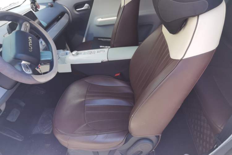 Used CHANGAN NEVO Lumin 2025 205 km Xiangqin Version
