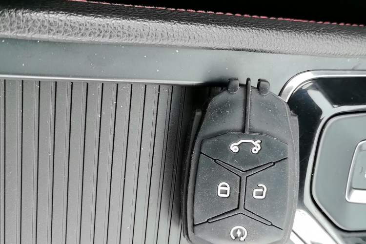 Used Lynk & Co 03 2019 1.5TD DCT JingPro Edition China VI Standard Vehicle Key