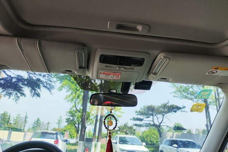 Used Subaru Forester 2015 2.0i Special Edition Commemorative Model
