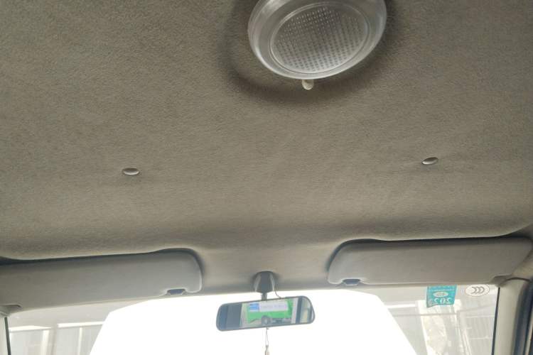 Used Dongfeng Ruichi 2013 3.2T Xingye Edition Diesel Two-Wheel Drive Standard Type CYQD80-E4