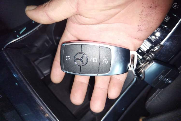 Used Mercedes-Benz GLC 2020 GLC 260 L 4MATIC Dynamic Model
