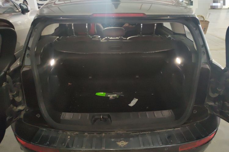 Used MINI Clubman 2016 Revised Version 1.5T COOPER Connoisseur Edition
