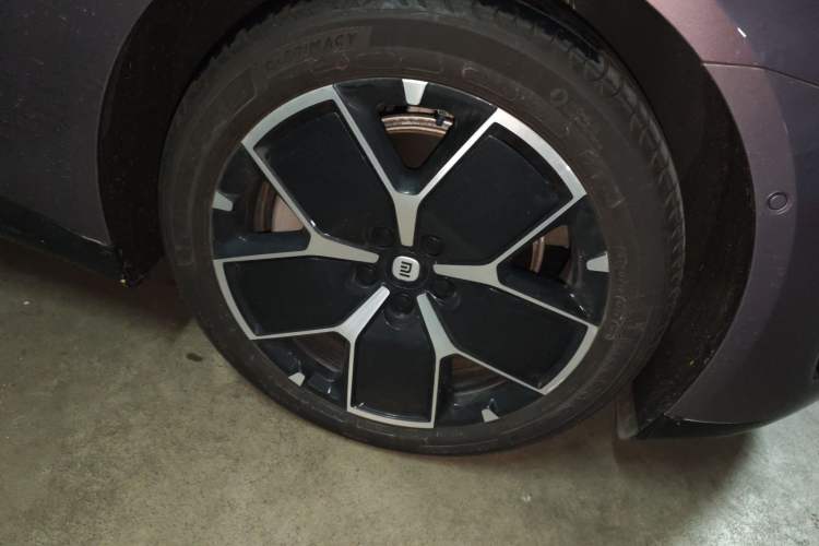 Used Xiaomi Auto SU7 2024 Rear-Drive Long-Range Intelligent Driving Version