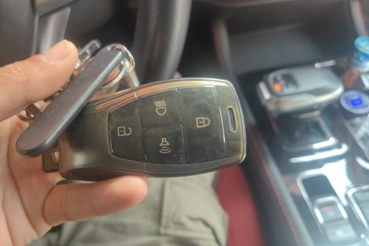 Used BAIC Off-Road BJ40 2020 2.0T Automatic Four-Wheel Drive Urban Hunter Edition Chivalrous Type Vehicle Key