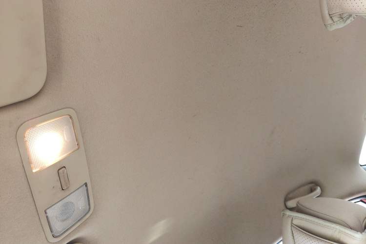 Used Hyundai Verna (older generation) 2010 Sedan 1.4L Manual Comfort GS
