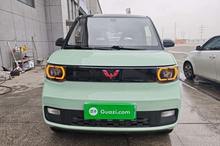 Used Wuling Hongguang MINIEV 2021 Macaron Premium Model – Lithium Iron Phosphate Front