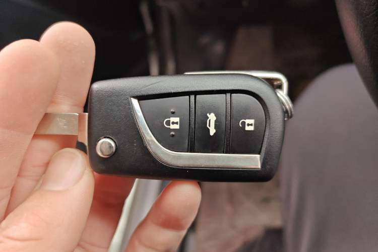 Used Toyota Corolla 2016 1.6L CVT GL-i Cool Edition