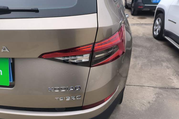 Used Skoda Kodiaq 2020 TSI330 7-Seater Two-Wheel-Drive Luxury Enjoyment Edition
