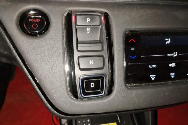 Used Honda Odyssey 2024 2.0L eHEV Sharp & Smart Edition
