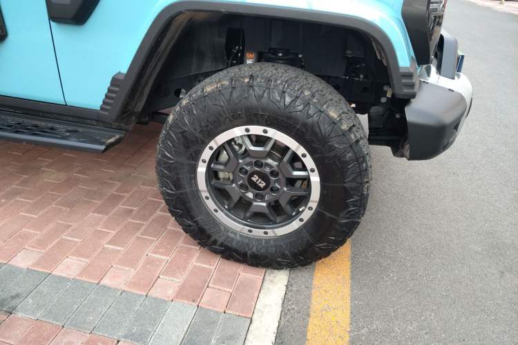 Used 212 T01 2025 2.0T Changfeng
