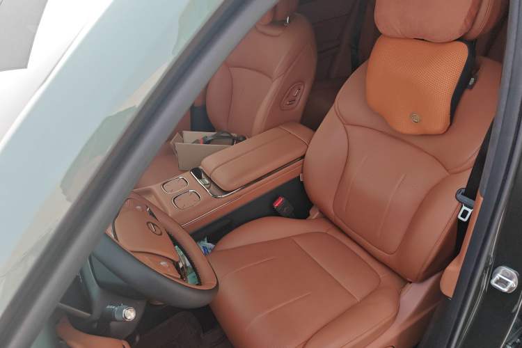 Used GAC Trumpchi Xiangwang S7 2025 180km Ultra All-Wheel Drive LiDAR Edition Left Front Seat