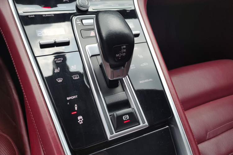 Used Porsche Panamera 2017 Panamera 3.0T Gear Lever