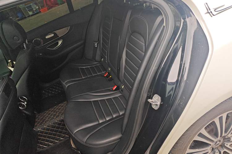 Used Mercedes-Benz C-Class 2017 Facelift C 200 L Sport Edition Left Rear Seat