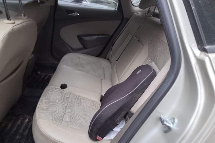 Used Buick GT 2013 GT 1.6L Manual Entry-Level Model Left Rear Seat