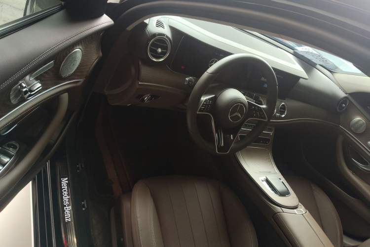 Used Mercedes-Benz E-Class 2023 Updated E 300 L Luxury Edition Driver Seat
