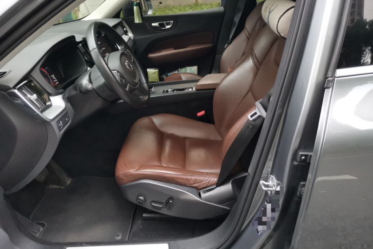 Used Volvo XC60 2020 T5 4x4 Zhiyi Luxury Edition
