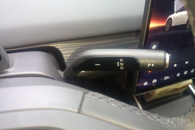 Used ONVO L60 2024 60 kWh Rear-Drive Version
