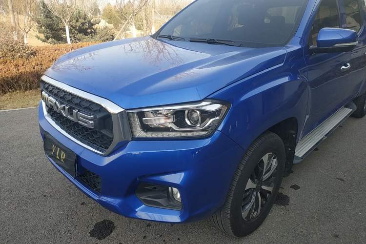 Used SAIC MAXUS T70 2021 2.0T Diesel Automatic 4x4 Elite Version with Long Bed and High Ground Clearance
