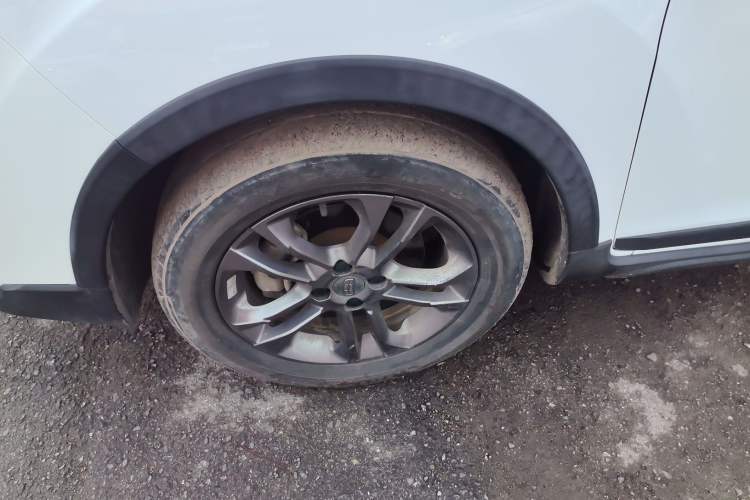 Used Geely Auto Vision X3 2020 1.5L CVT Luxury Model