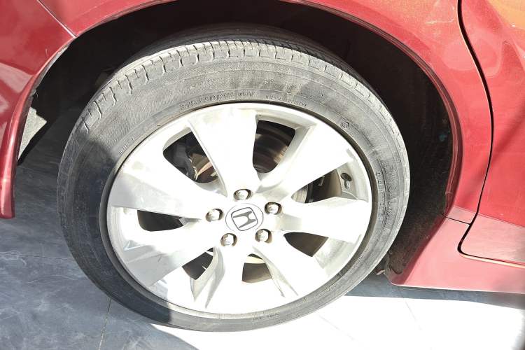 Used Honda Jade 2016 1.8L Automatic Comfort Version 5 Seats
