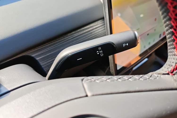 Used ONVO L60 2025 Model—60 kWh Rear-Wheel-Drive Version
