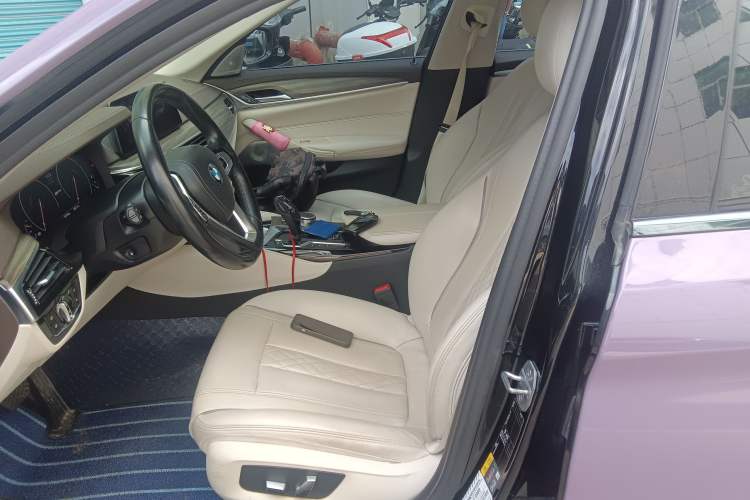 Used BMW 5 Series New Energy 2019 530Le Luxury Package
