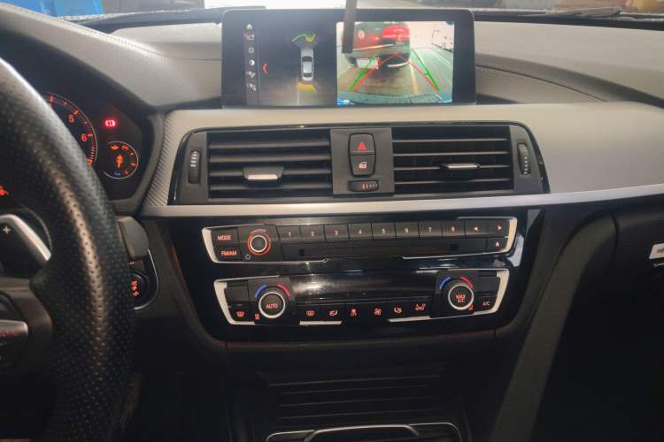 Used BMW 3 Series 2018 320i M Sport Night Edition
