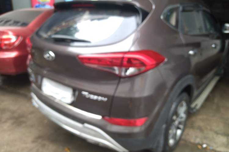 Used Hyundai Tucson 2015 1.6T Dual-Clutch Two-Wheel-Drive Leading Model