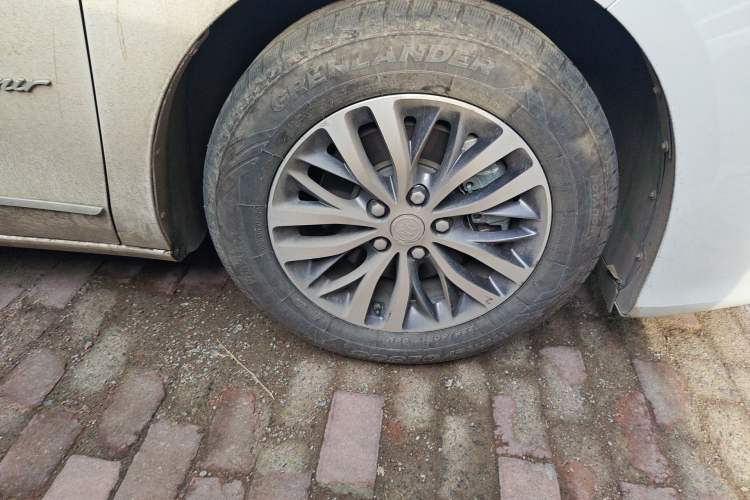 Used Buick GL8 2020 ES Land Cruiser 653T Comfort Edition
