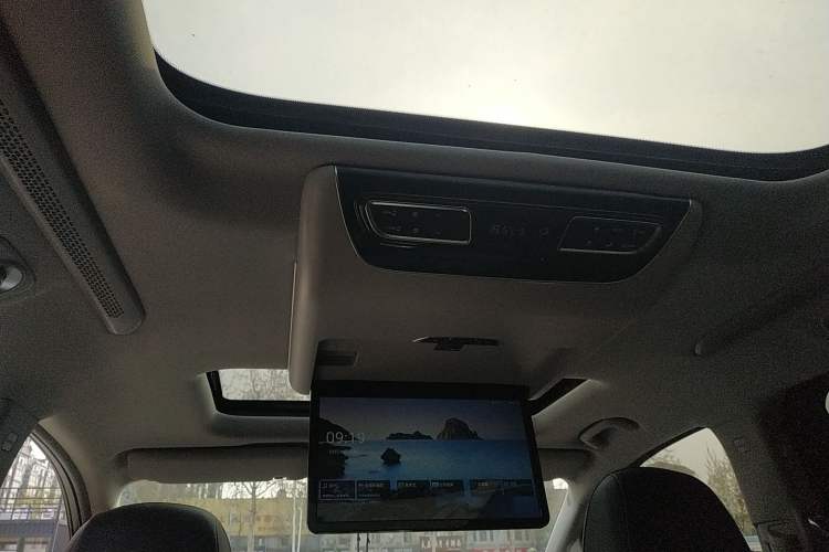 Used GAC Trumpchi M8 2024 Master Series 400T Prestige Edition Headliner