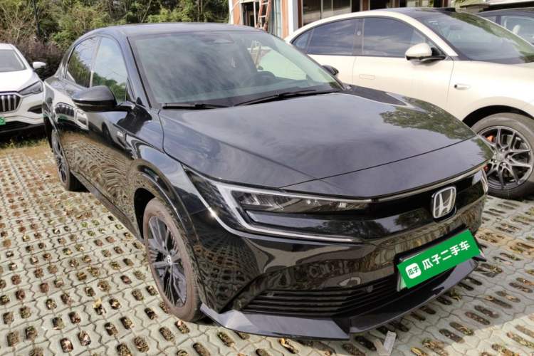 Used Honda e:NP2 2024 Advanced Edition Front Right 45 Deg